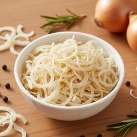 Dried Onion Flakes